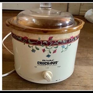 Original Rival Crock Pot 2.5 QT  Slow Cooker